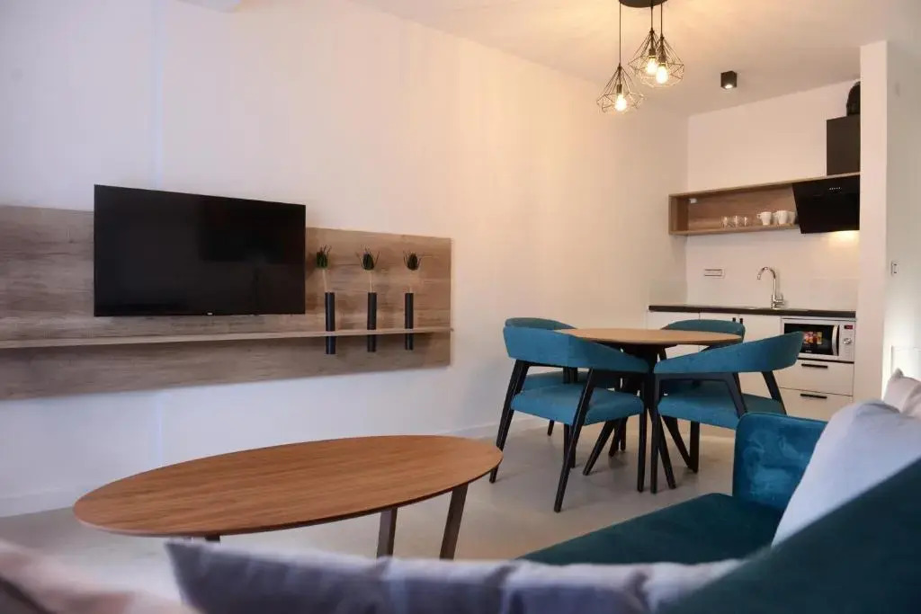 9 apartments