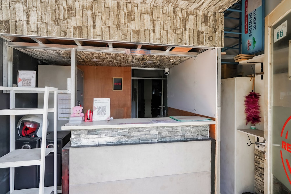 OYO 93927 Apartemen Gateway Pasteur By Taufan