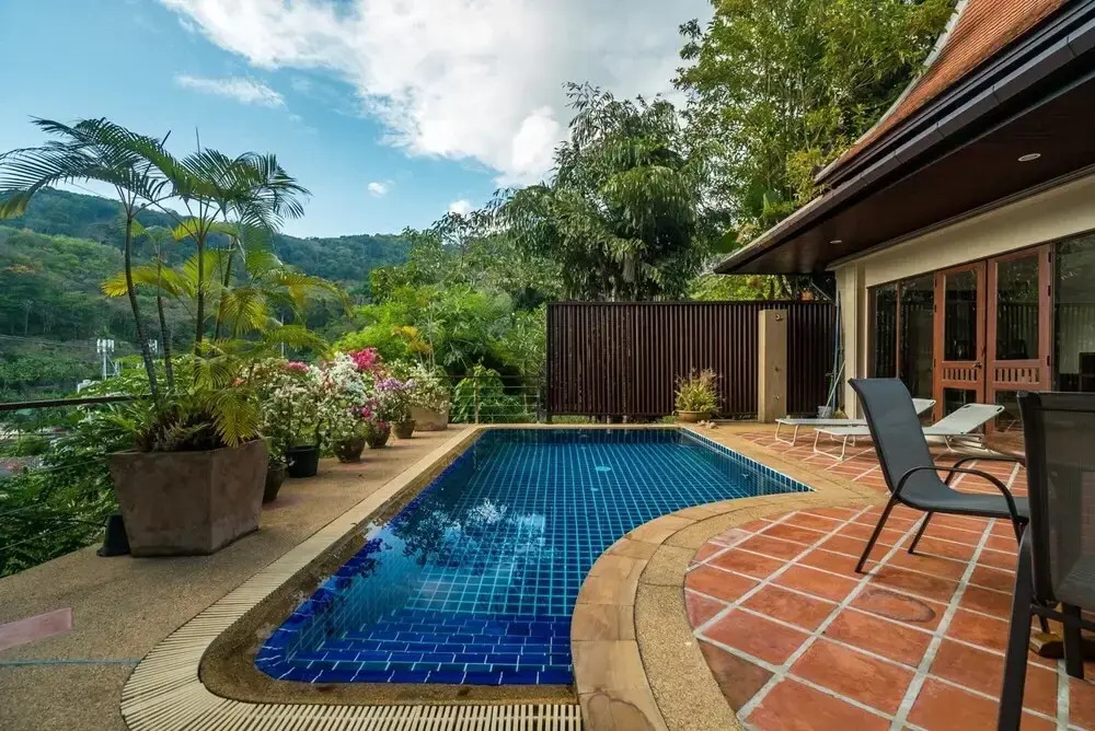 Nakatani B - Private Pool Villa Near Beach 2 Bedroom can be 4