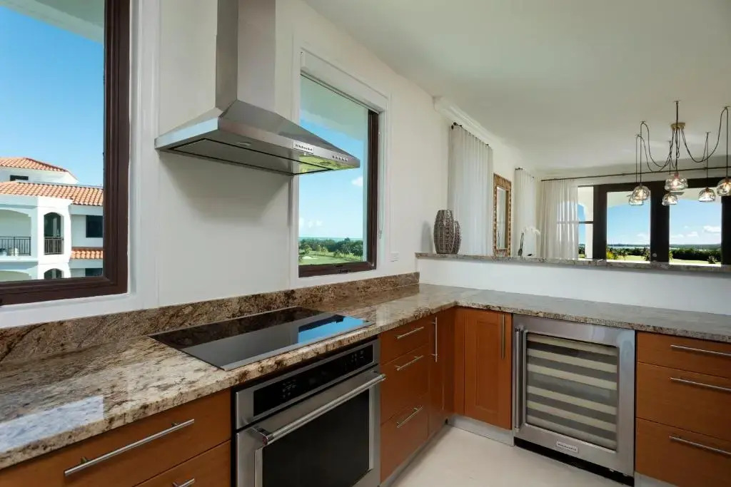 The Country Club Residences at Grand Reserve