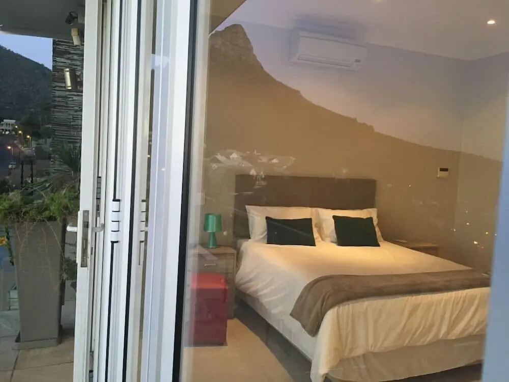 House Havana Camps Bay