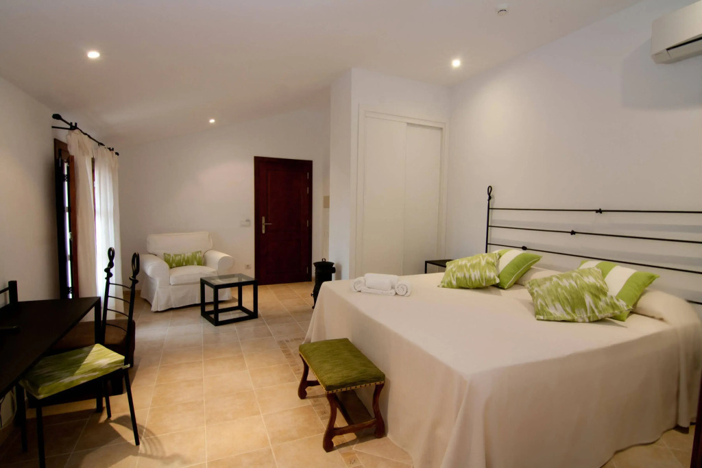Algaida Suite By Eurotels