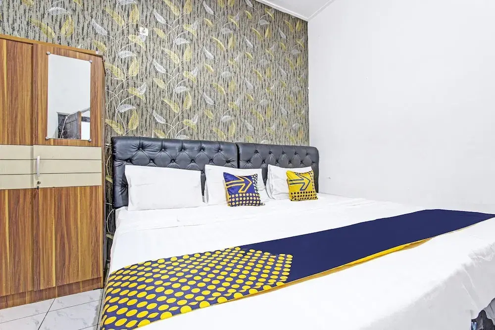 SPOT ON 91521 Mayong Guesthouse