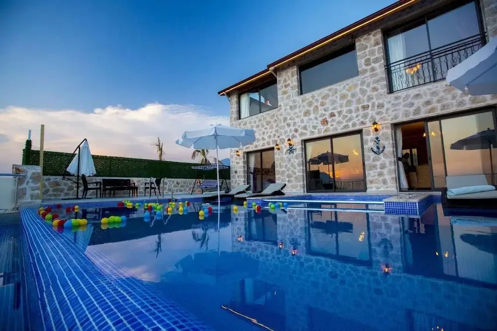 Villa Moon