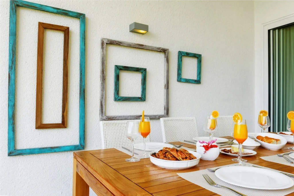 Myra Seafront Suites by LOV Mauritius