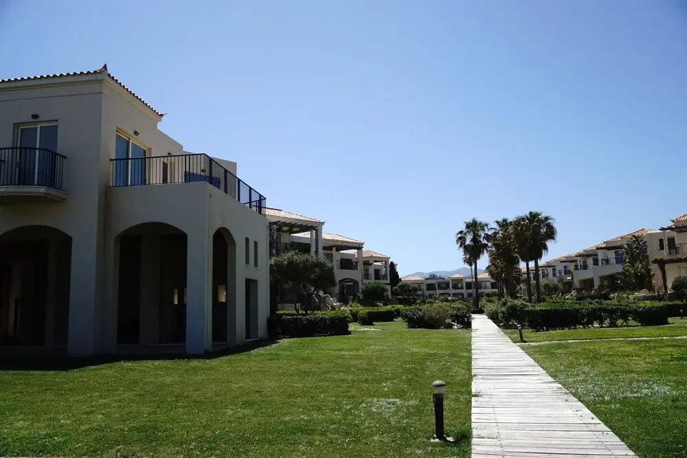 3-Bedroom Apartment on Beach Cassiopeia