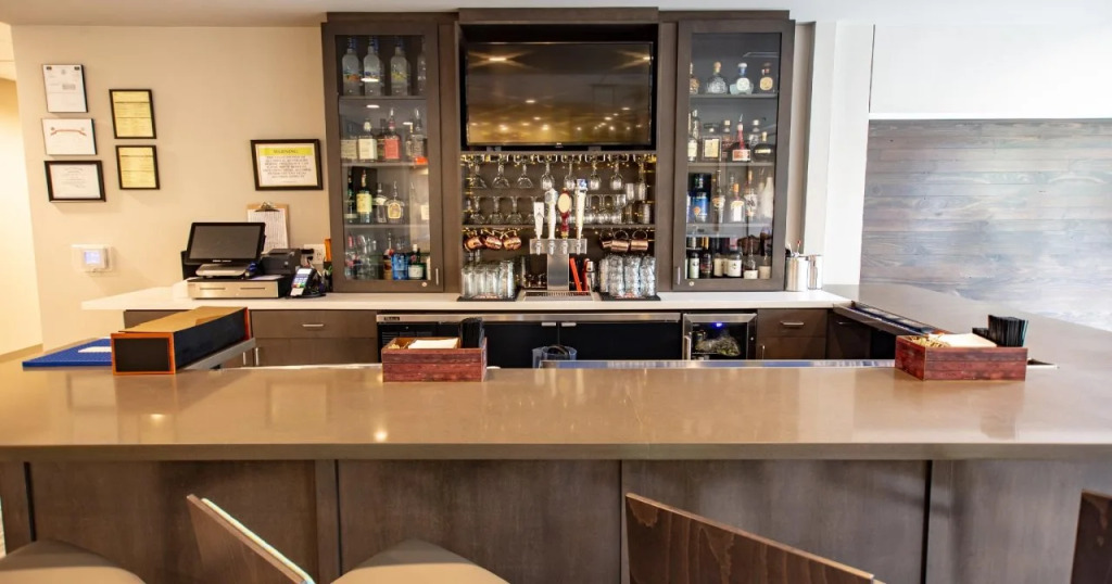 Holiday Inn Knoxville N - Merchant Drive by IHG