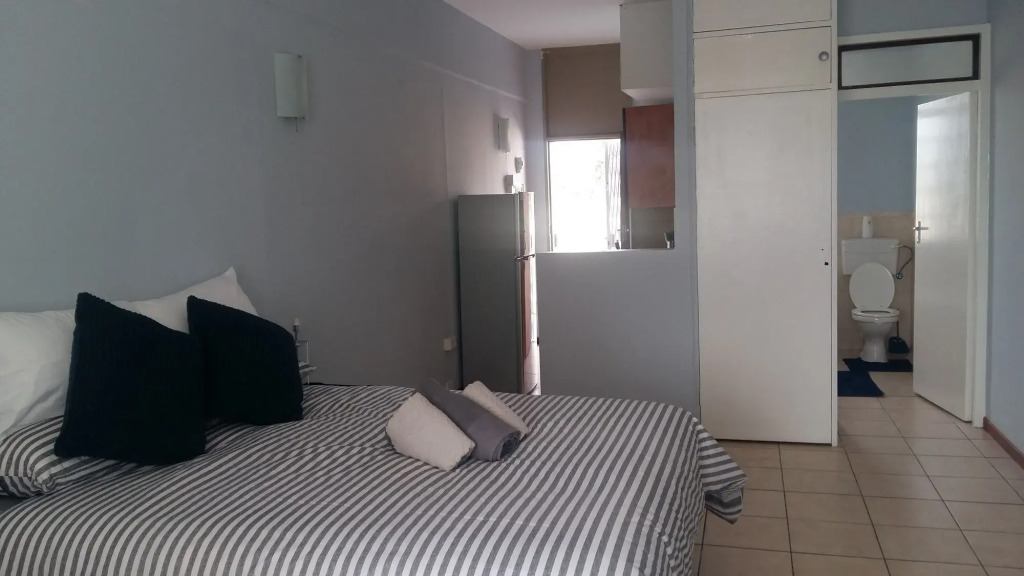 Kates Nest Guesthouse & Backpackers