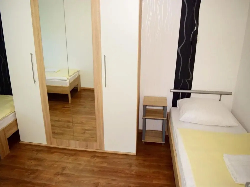 AB Apartment 63