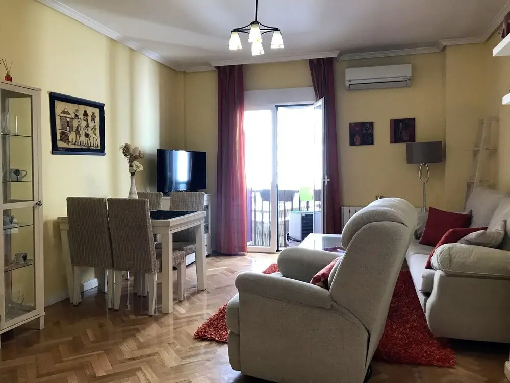 Stay at Home Madrid Apartments V