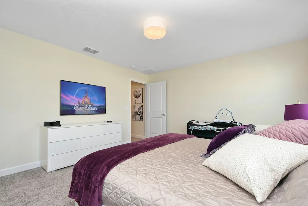 Charming 4Bd w/ Pool @ Storey Lake Resort Orlando 4861