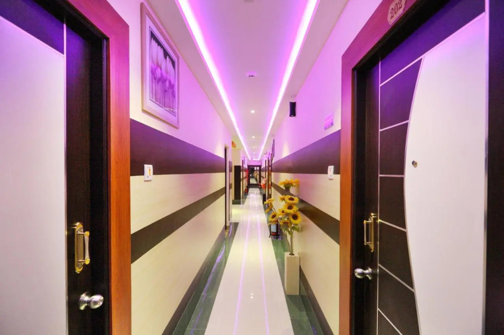 Royal Grand