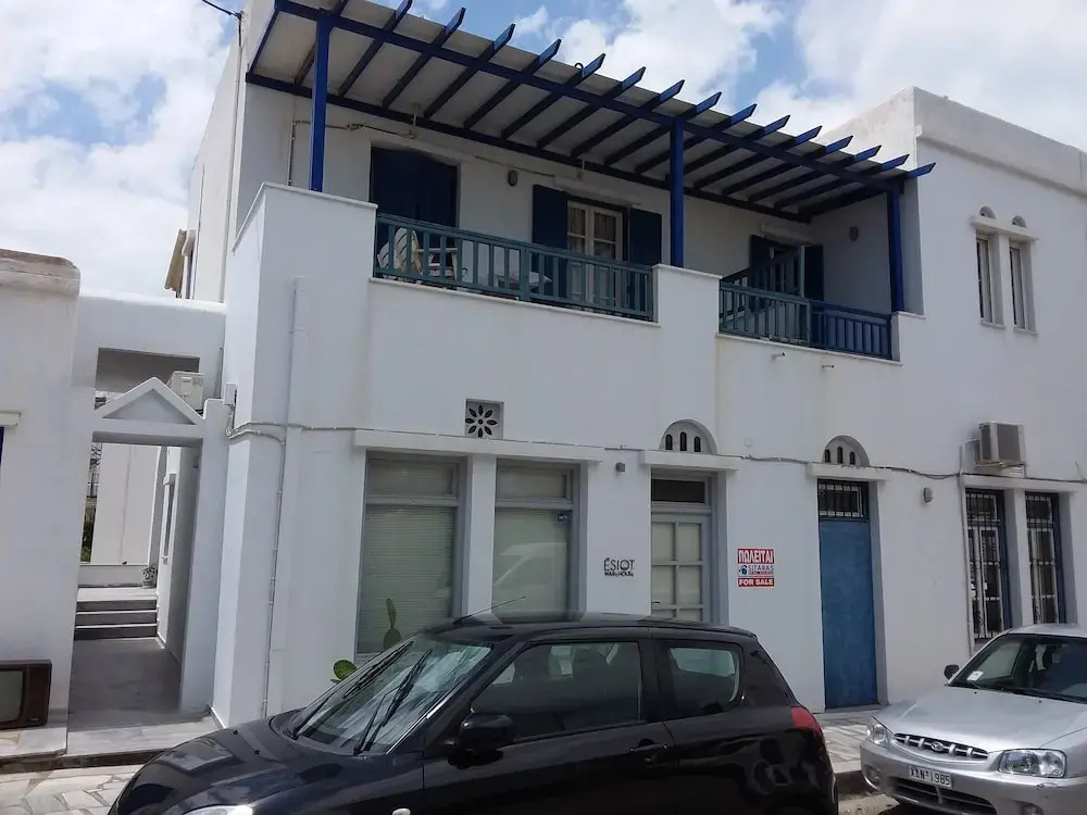 Tinos Evelina