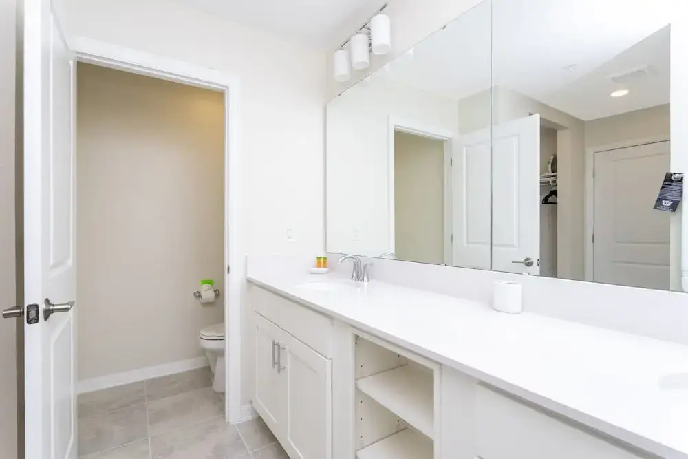 Family Friendly 2 Bd Close to Disney @ Storey Lake 105 3161