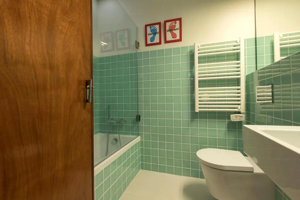 Spacious and Bright City Apartment I - 4 floor NO ELEVATOR