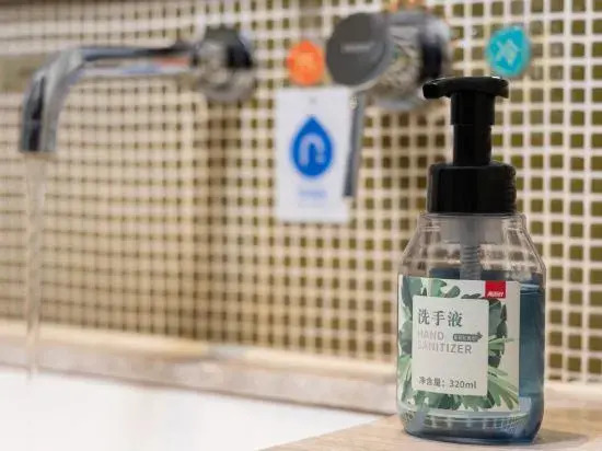 Sea on the Sea Crystal Hotel