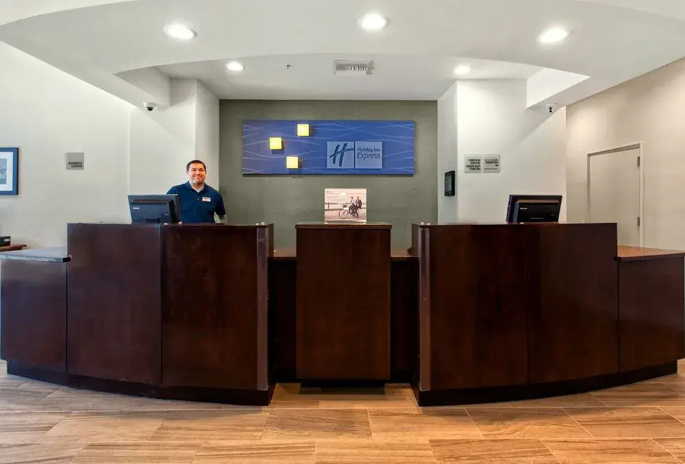Holiday Inn Express & Suites Oceanfront Daytona Beach Shores by IHG