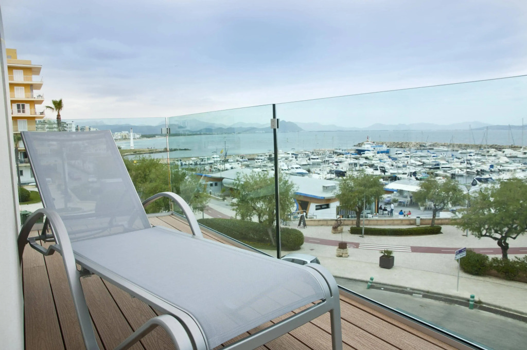 Llaut Boutique Hotel