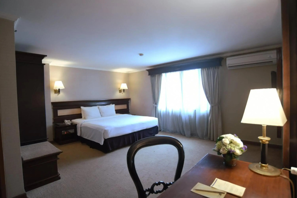 Mega Anggrek Hotel Jakarta Slipi