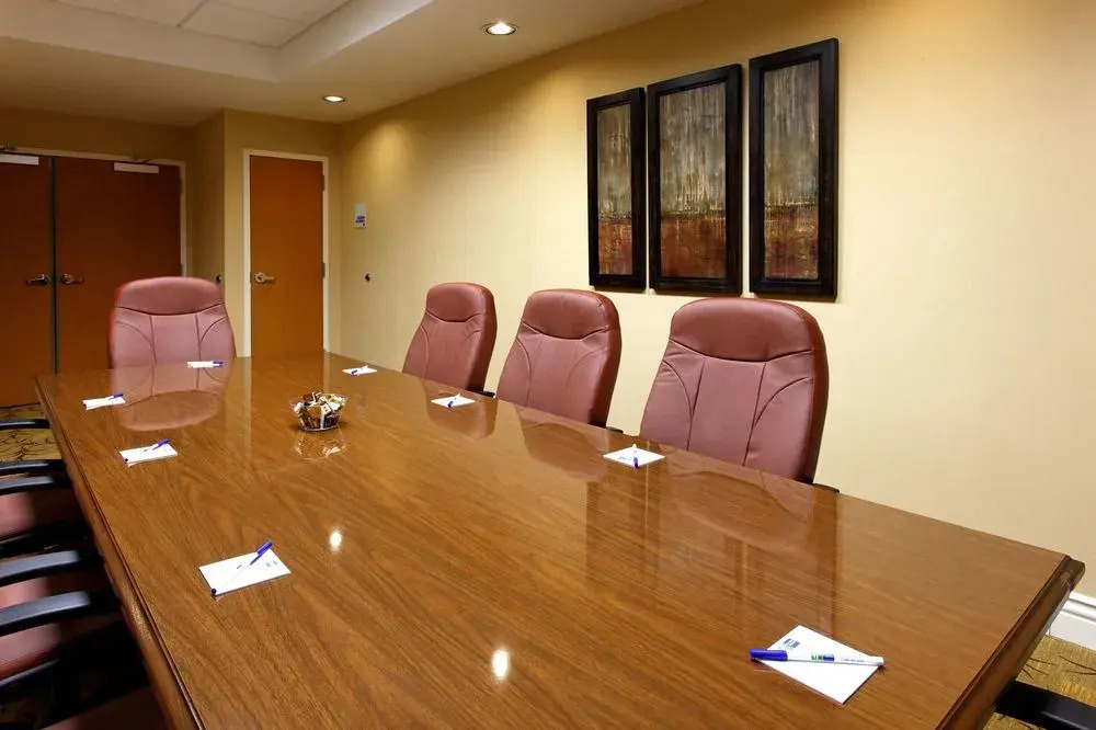 Holiday Inn Express Long Beach