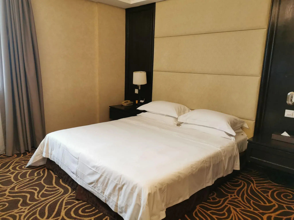 Hua Shi Hotel