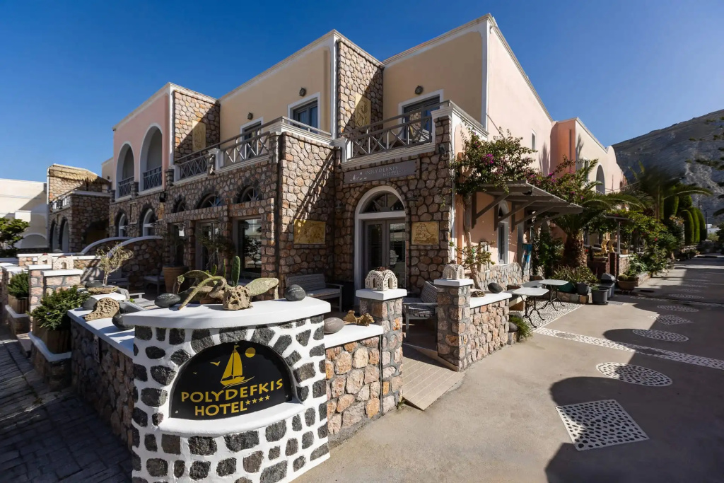 Polydefkis Hotel