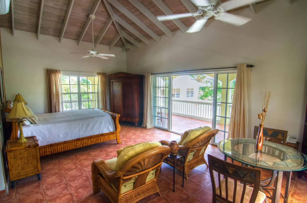 Grace Bay Beach Ocean Villas