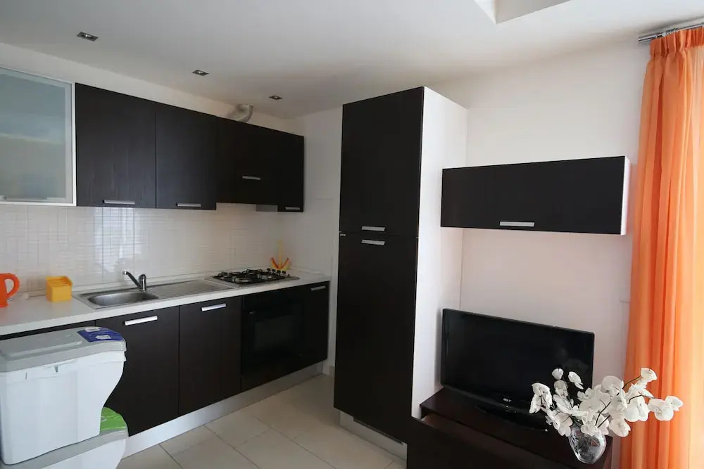 Apartment 30 Meters From The Sea 6 Beds Without Sea View