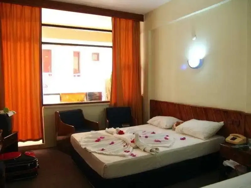 Limoncello Palmera Kleopatra Beach Hotel