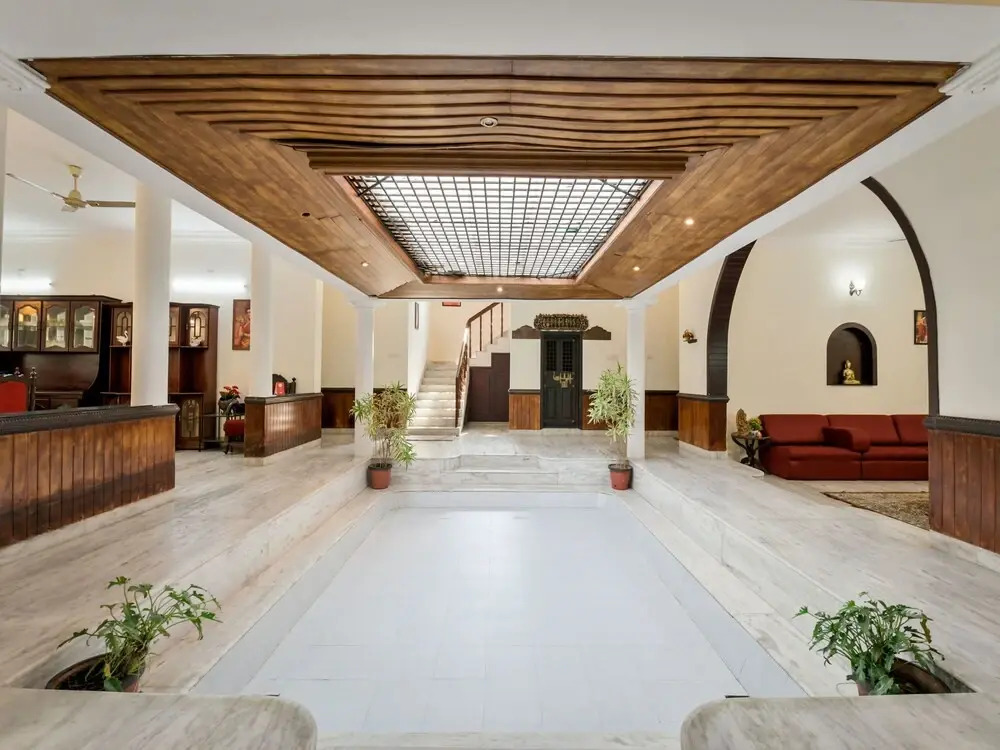 OYO 14145 Home Spacious 4BHK Villa Elamakkara