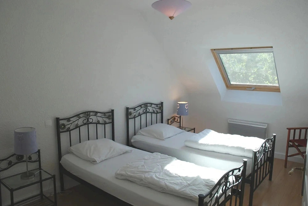 Cozy Garden Home in Erquy