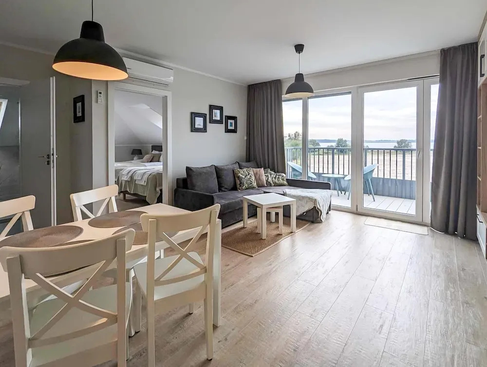 Apartment 50 m2 for 2 People, Dziwnow