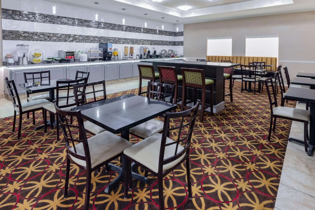 La Quinta by Wyndham Garland Harbor Point