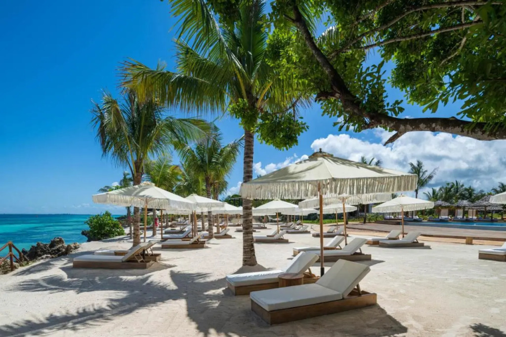 Kwanza Resort By SUNRISE
