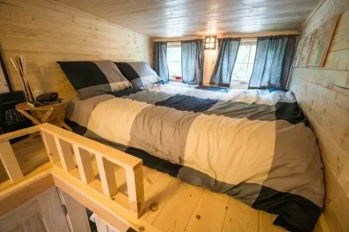 Mount Hood Village Atticus Tiny House 8