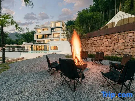 Yeshizi · Manor Cove Fog Healing Hot Spring Homestay