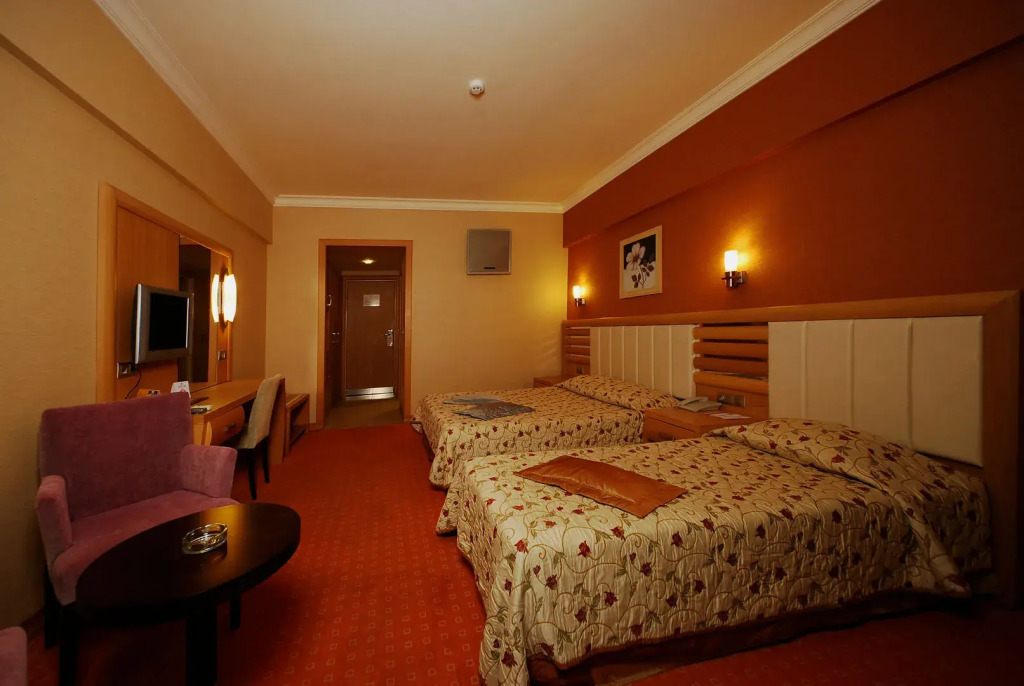 Grand Pasa Hotel