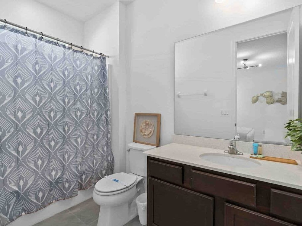 Super Giant - 12bd 12bas - Sleep 38 Near Disney