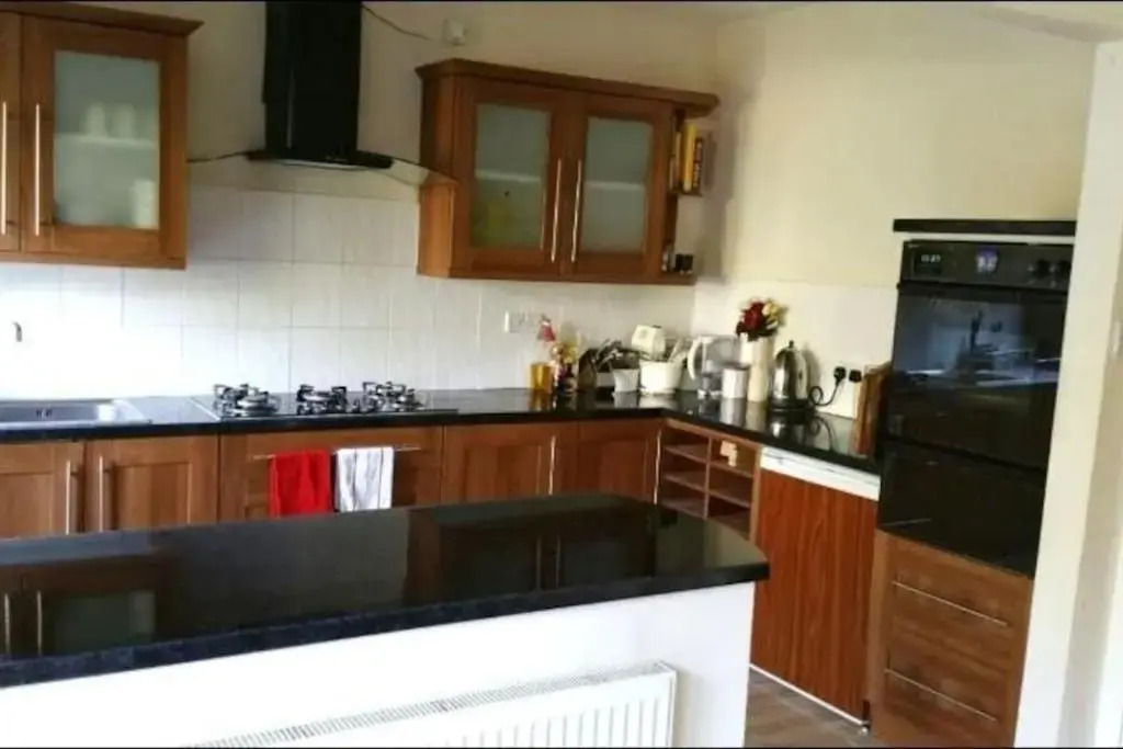 Basingstoke Townhouse