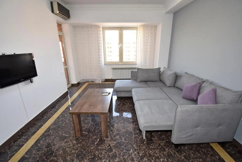 Buzand street 1 bedroom Modern apartment near Republic Square BU955