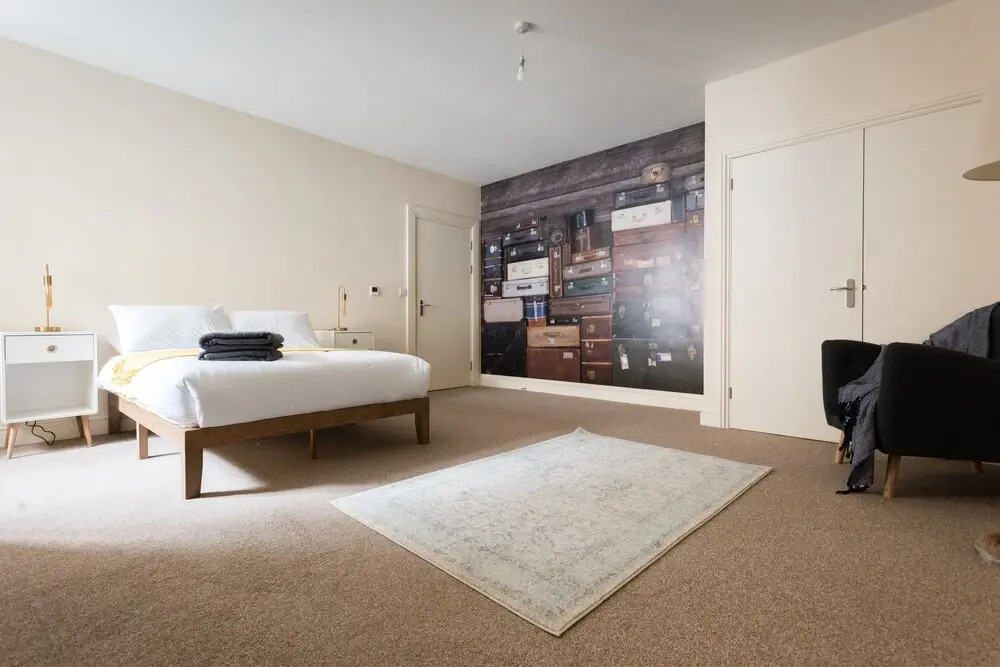 The Broadmead Jungle - Lovely & Central 3BDR Apartments	