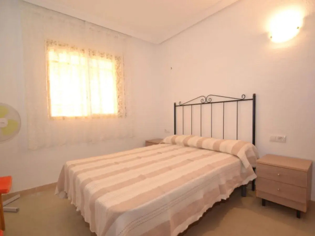 Apartment Albeniz La Pineda