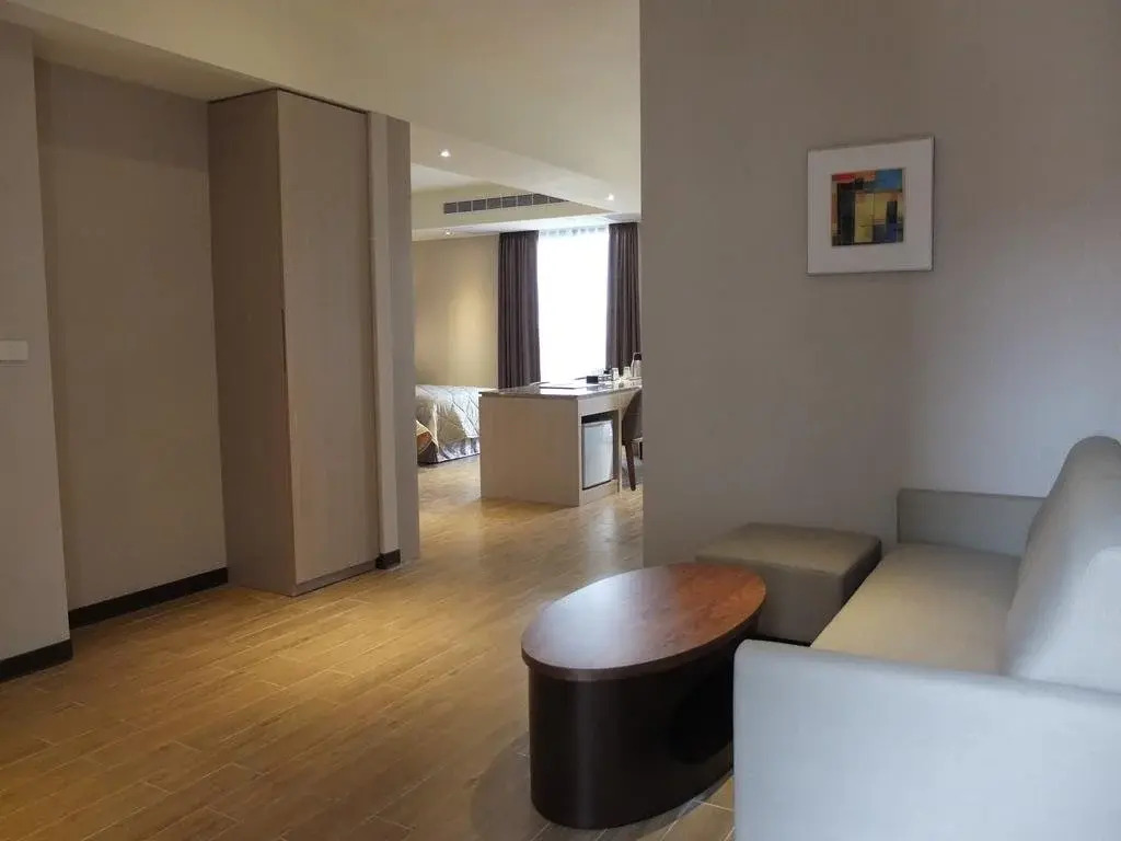 VeryGood Business Hotel
