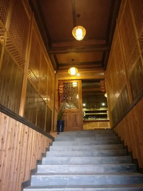 Longsheng Pingan Hotel