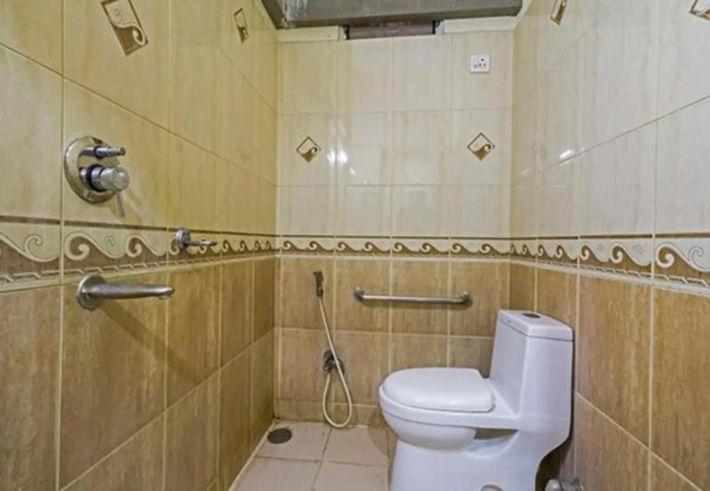 iROOMZ Hotel Sagar Grand