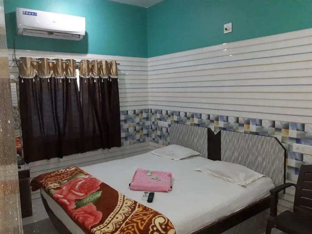 Star Guest House