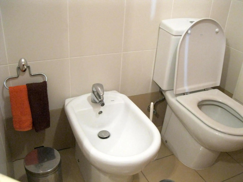 Estacada Apartment
