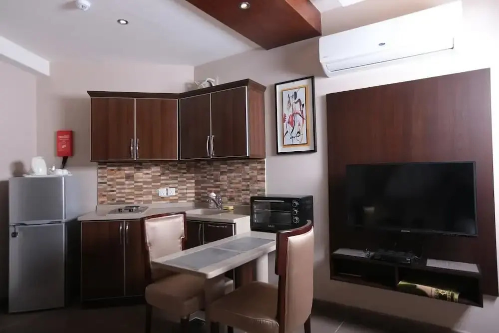 Raihana Plaza 2