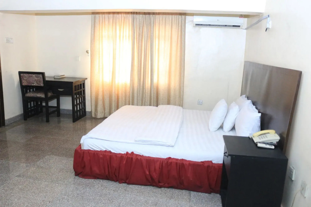 Sissi Hotel