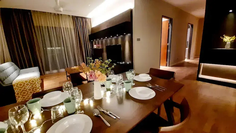 Geo38 Premier Suites by Rapi Stay